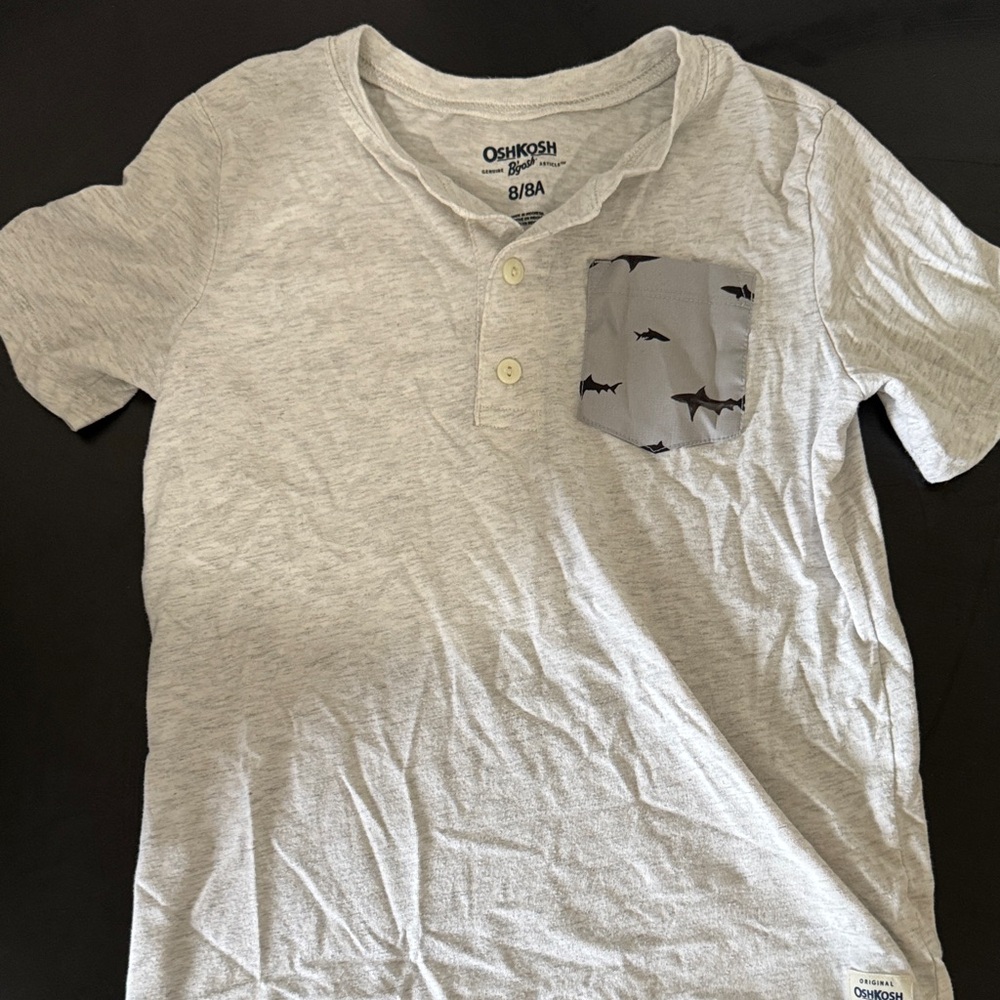 OshKosh B'gosh Gray Short Sleeve Tee